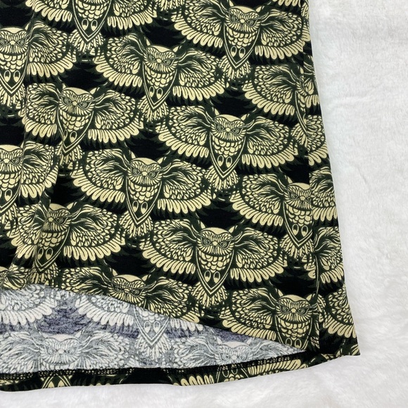 Lularoe Owl Christy Tee XS Black Short Sleeve Stretch V Neck Hedwig Harry Potter - Picture 5 of 5